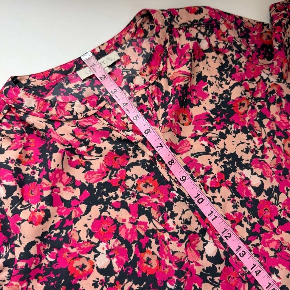 Loft Blouse Womens Medium Pink Floral Print Long Sleeve Half Button Top - Picture 9 of 10